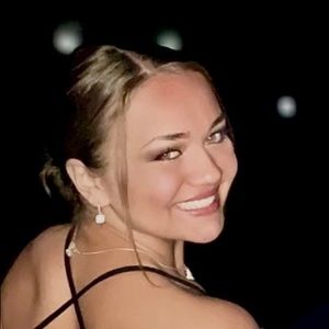 Meet your Posher, Lillie